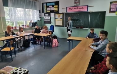 Zastępujemy nauczycieli:)